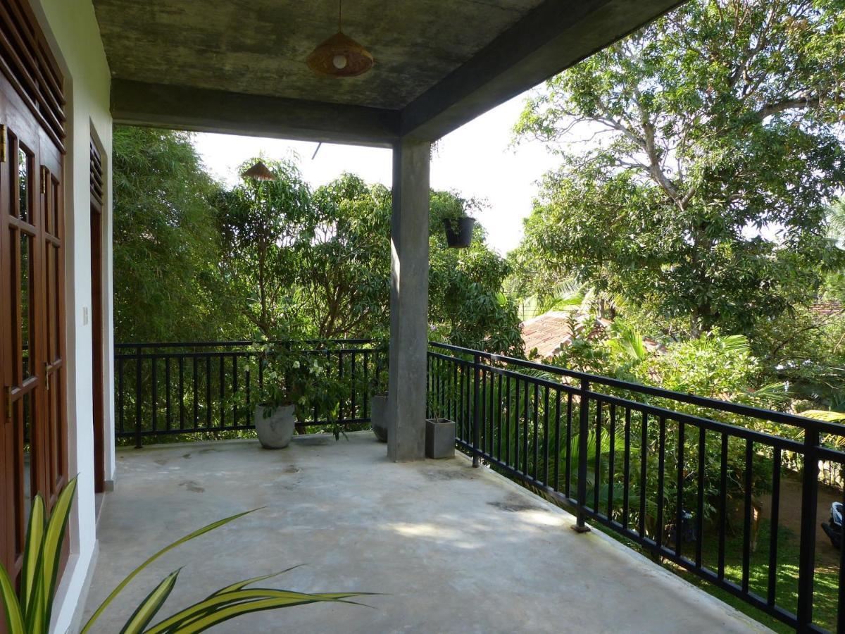 Sooriya Villa Mirissa Extérieur photo